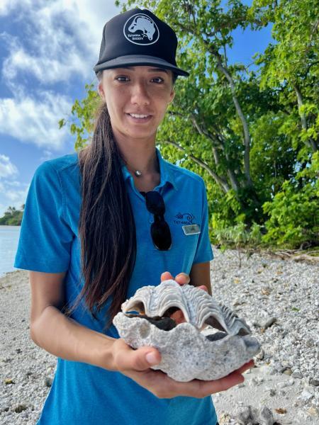 Finding a clam shell