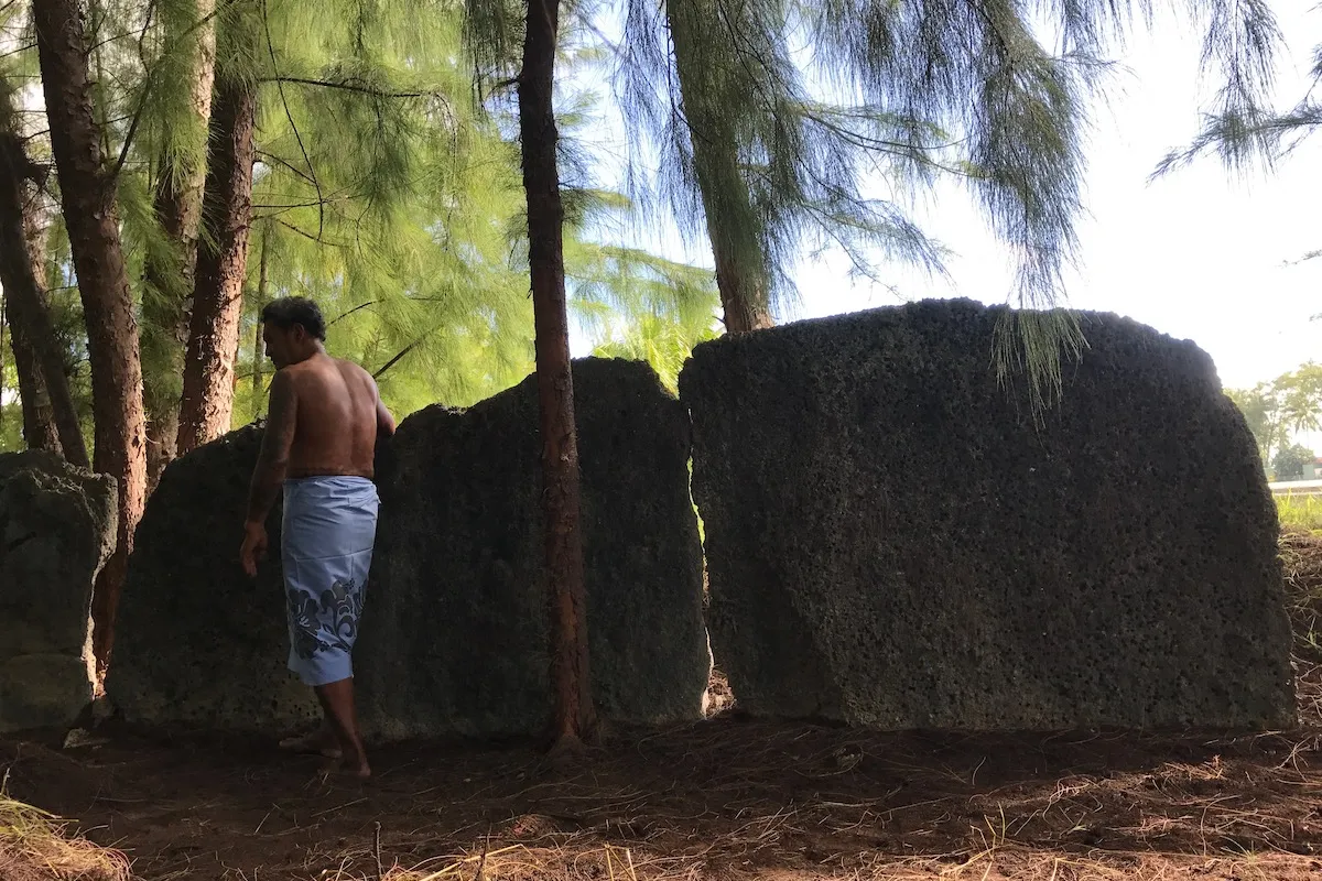 Eric at a marae on Onetahi